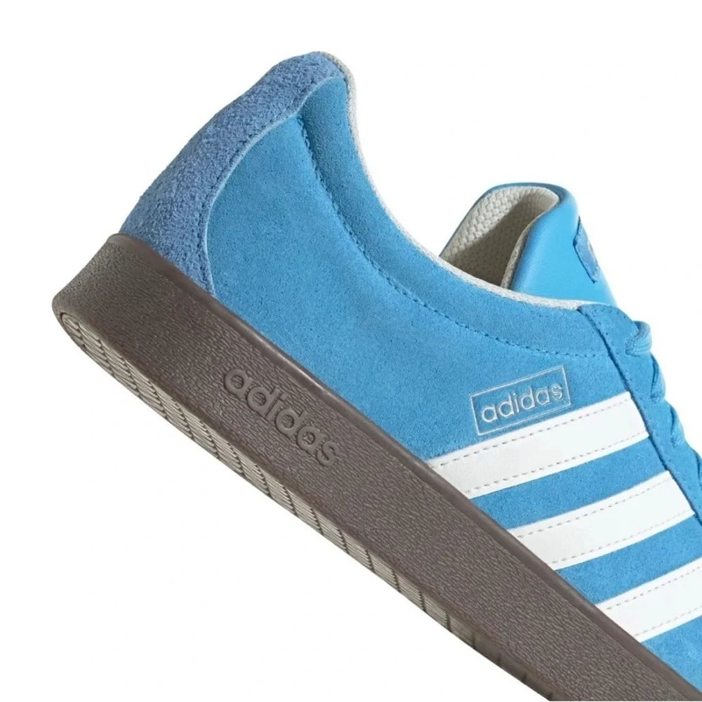 adidas VL Court 2.0 Semi Blue Burst Core White Gum - brand new - 9.5 men’s